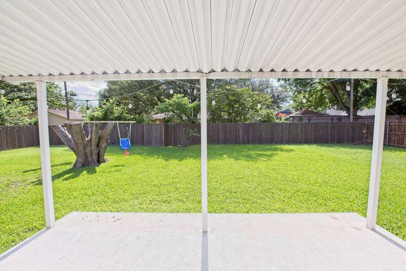 House for rent at 304 S Grove Rd, Richardson, TX 75081