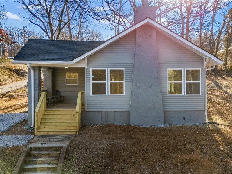 House for rent at 814 Biddle St, Knoxville, TN 37914