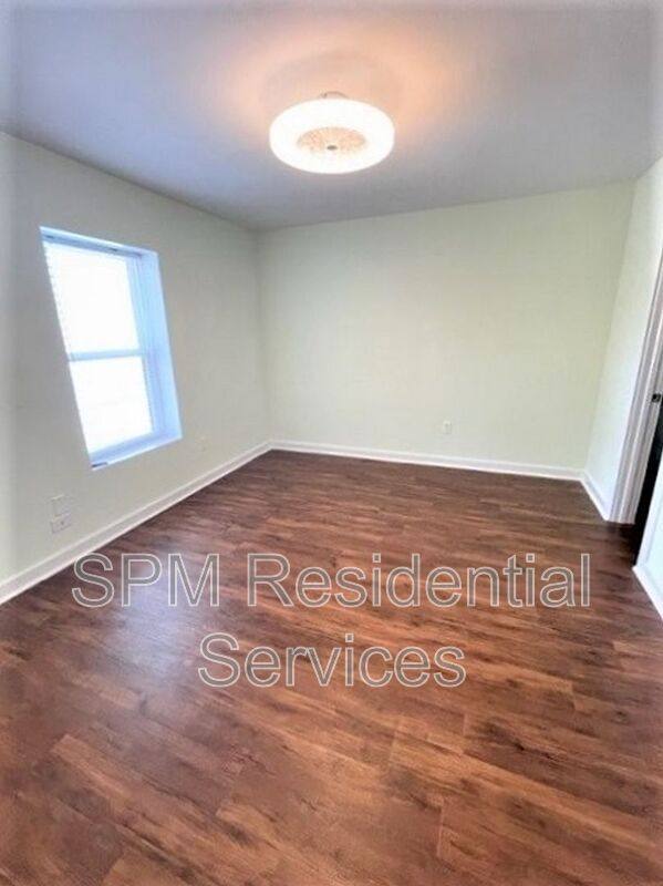 Apartment for rent at 718 S 5th Ave #10, Wilmington, NC 28401
