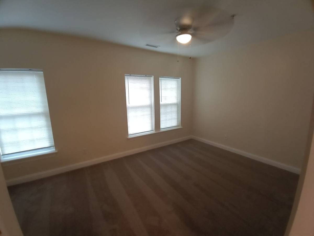 Apartment for rent at 819 W 38th St, Norfolk, VA 23508