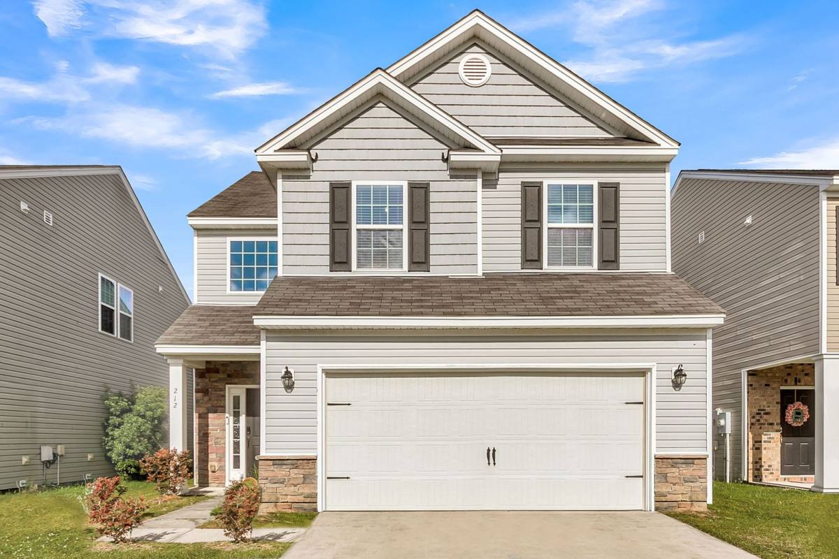 House for rent at 212 Longford Dr, Summerville, SC 29483
