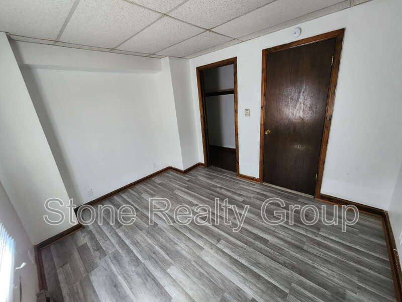 Apartment for rent at 509 S 5th St #4, Clinton, IN 47842