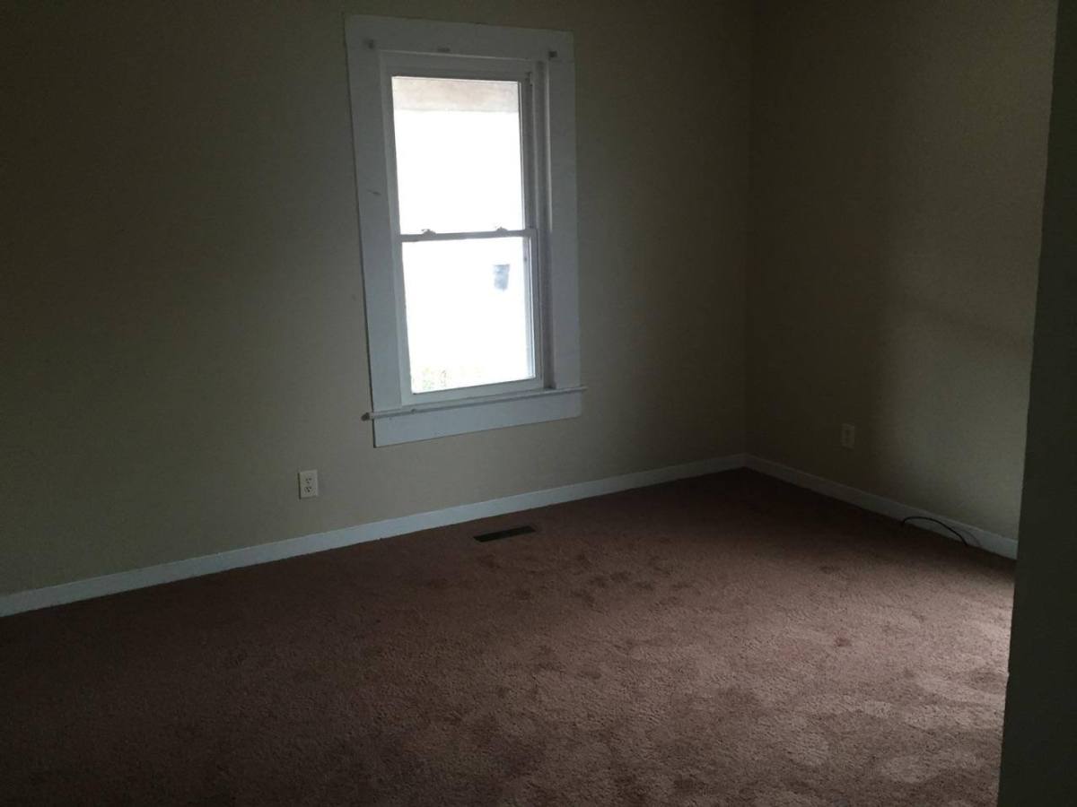 House for rent at 213 Ewing Ave, Gadsden, AL 35901