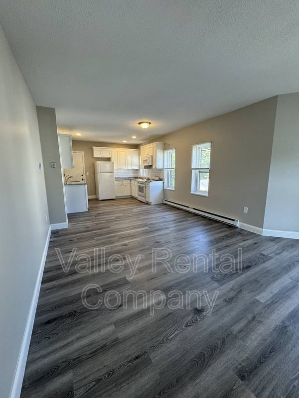 Apartment for rent at 18 Orchard St #2, Northampton, MA 01060