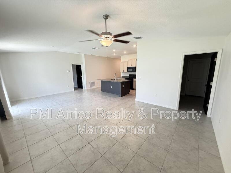 House for rent at 14906 Imperial Purple Lane, Wimauma, FL 33598