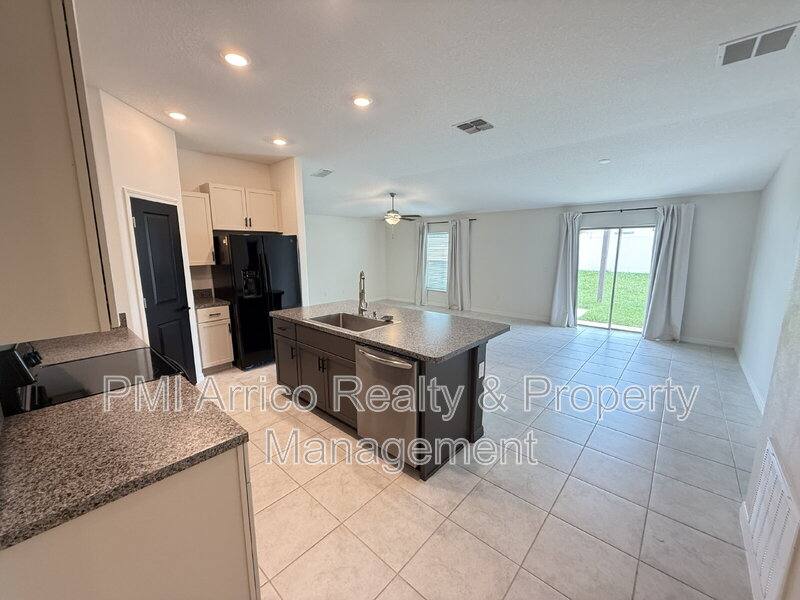 House for rent at 14906 Imperial Purple Lane, Wimauma, FL 33598