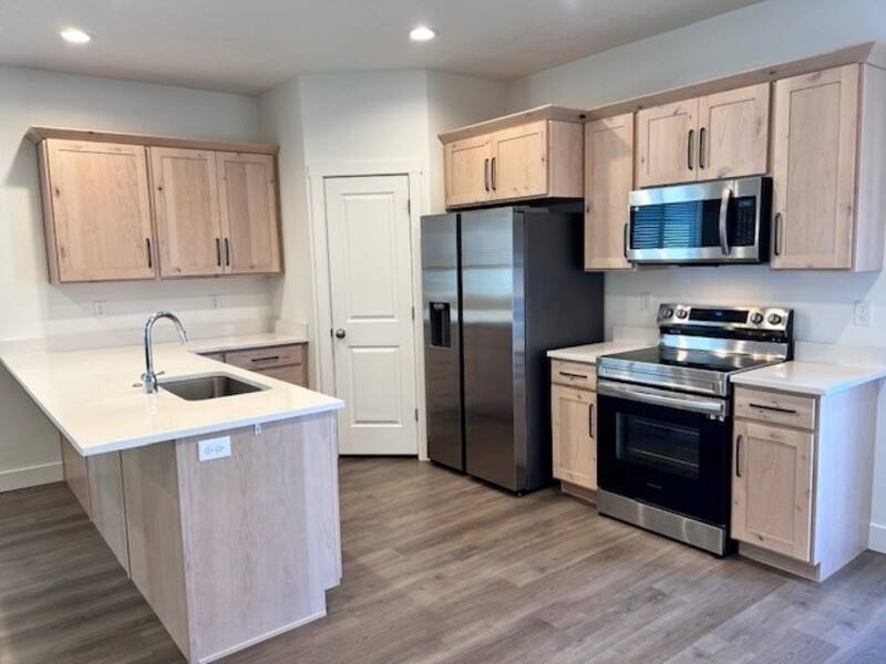 Townhouse for rent at 200 W 1200 S #36, Tremonton, UT 84337