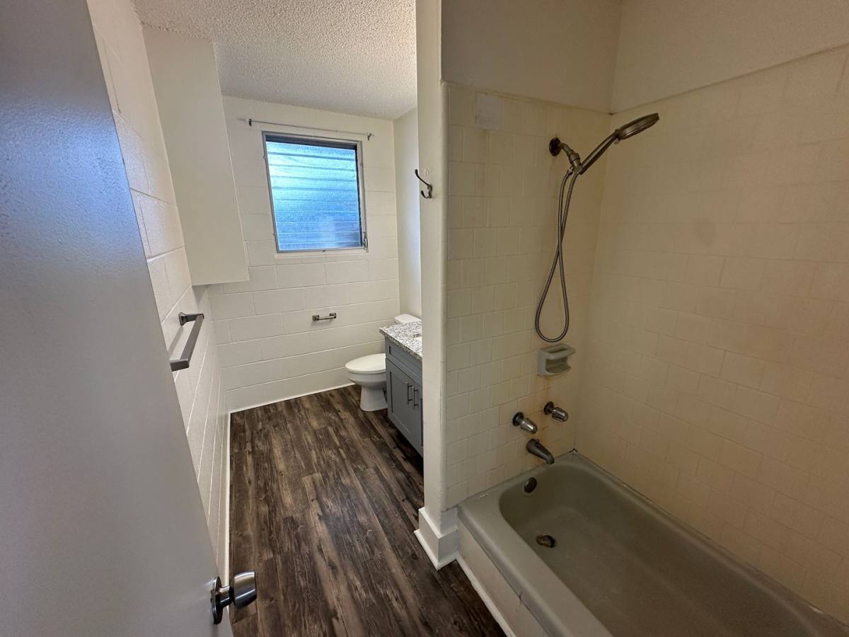 Apartment for rent at 1455 Lusitana St, Honolulu, HI 96813