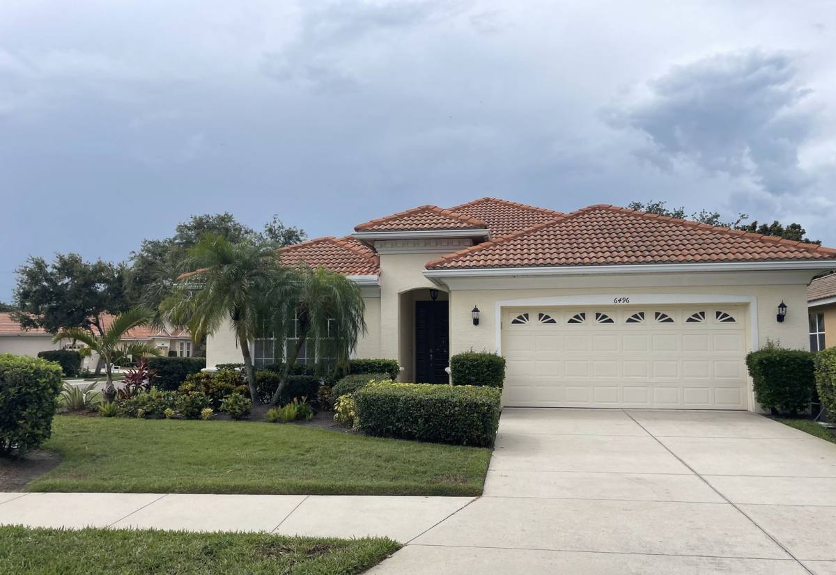Apartment for rent at 6496 Rookery Circle, Bradenton, FL 34203