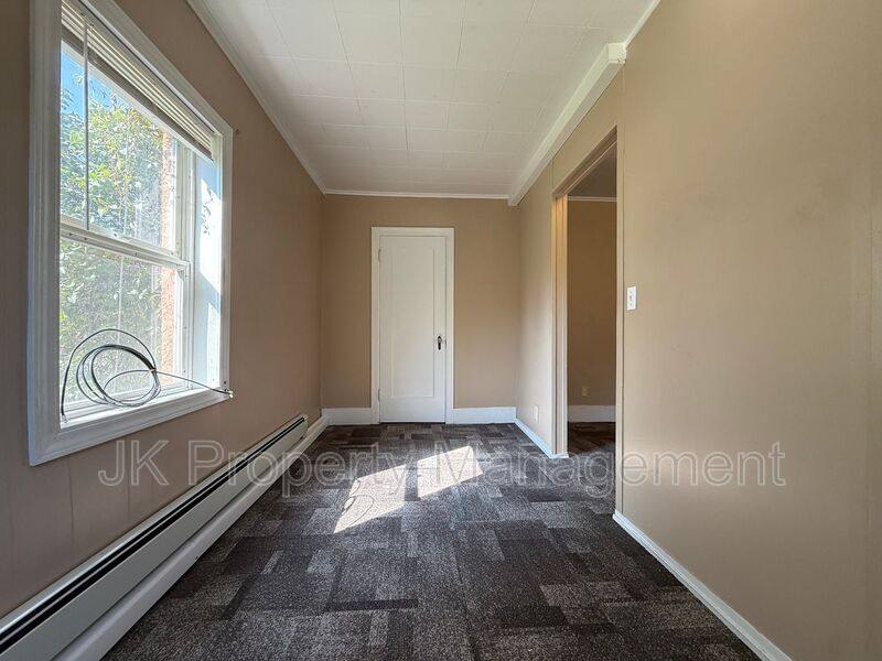 Apartment for rent at 20 18th St S #1, Great Falls, MT 59401