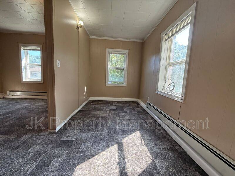 Apartment for rent at 20 18th St S #1, Great Falls, MT 59401