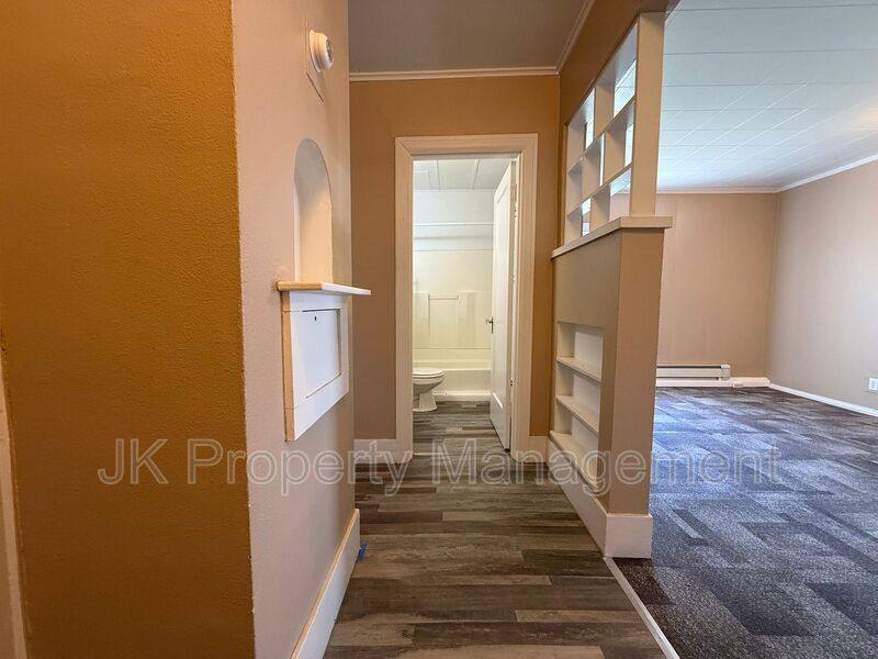 Apartment for rent at 20 18th St S #1, Great Falls, MT 59401