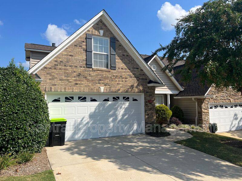 Townhouse for rent at 409 Falling Rock Way, Greenville, SC 29615