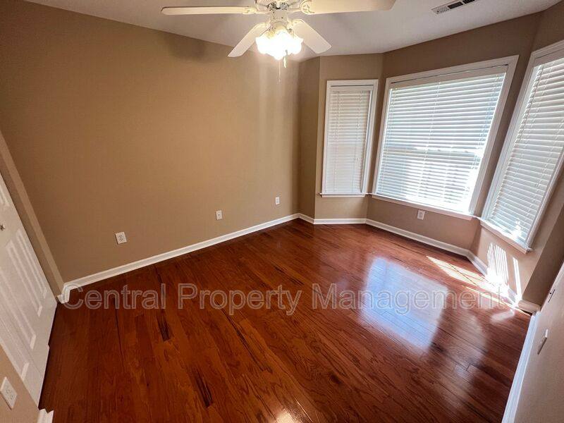 Townhouse for rent at 409 Falling Rock Way, Greenville, SC 29615