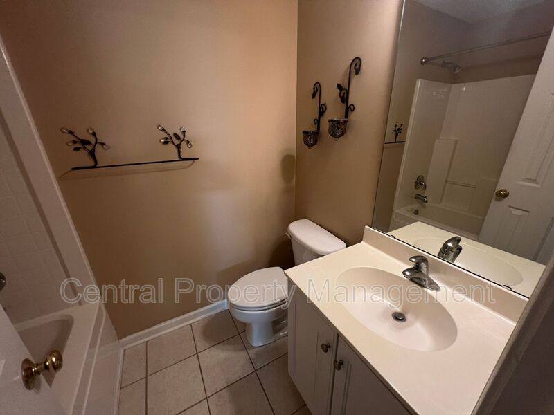 Townhouse for rent at 409 Falling Rock Way, Greenville, SC 29615
