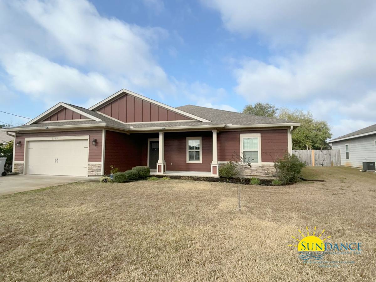 House for rent at 2213 Peachwood Court, Navarre, FL 32566