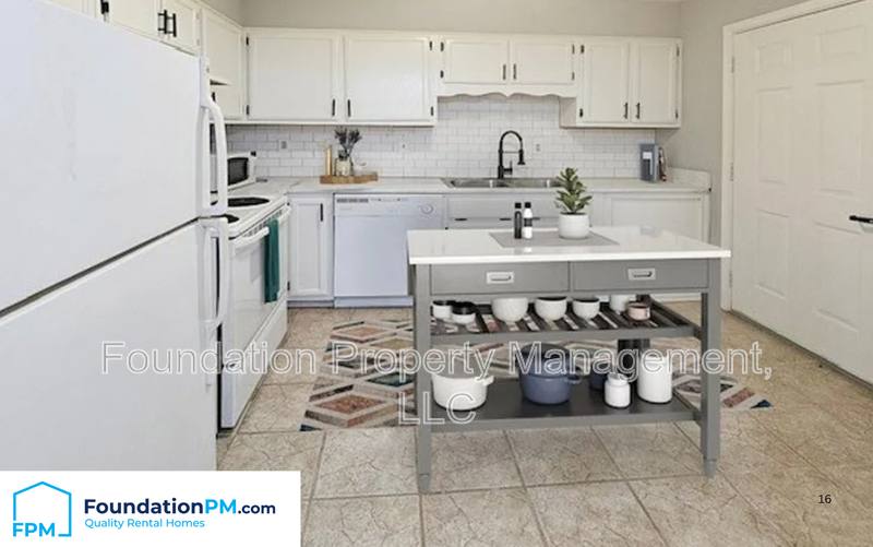 House for rent at 34 N Idlewild St #14, Memphis, TN 38104