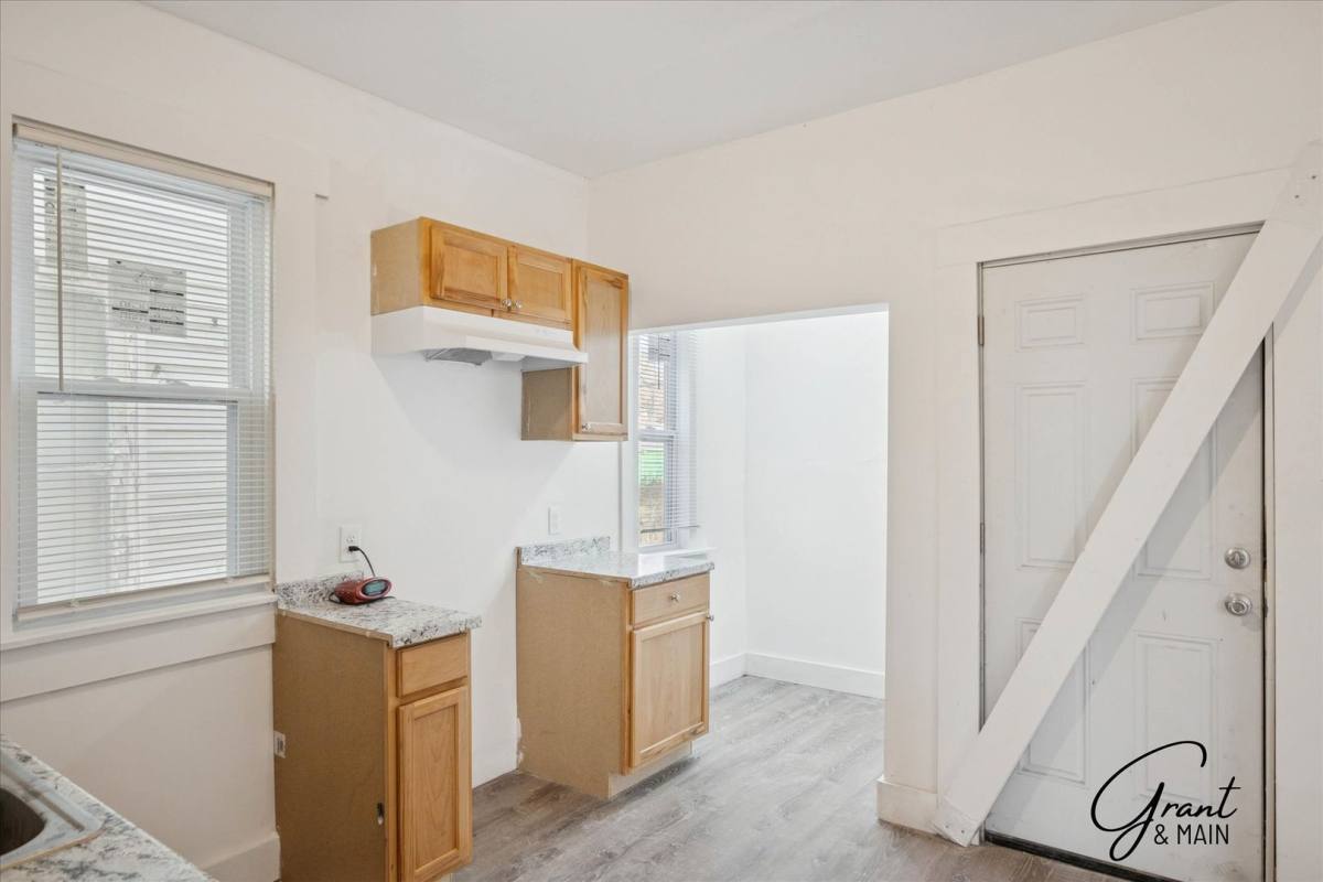 House for rent at 6144 16th St, Detroit, MI 48208
