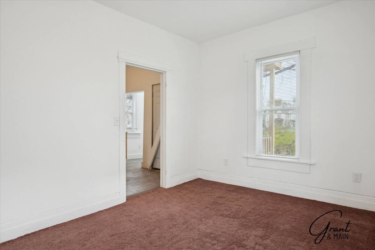 House for rent at 6144 16th St, Detroit, MI 48208