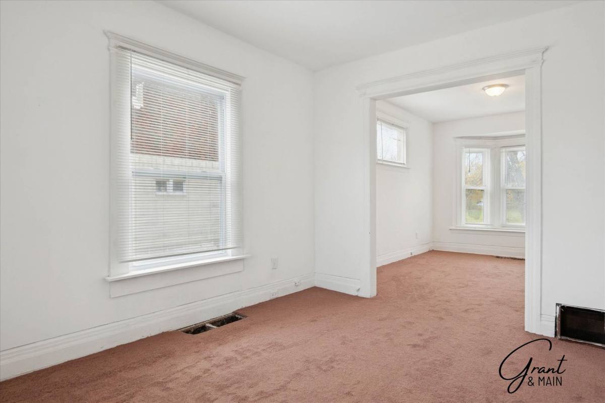 House for rent at 6144 16th St, Detroit, MI 48208