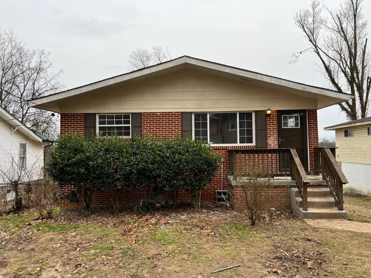 House for rent at 712 Moore St, Chattanooga, TN 37411