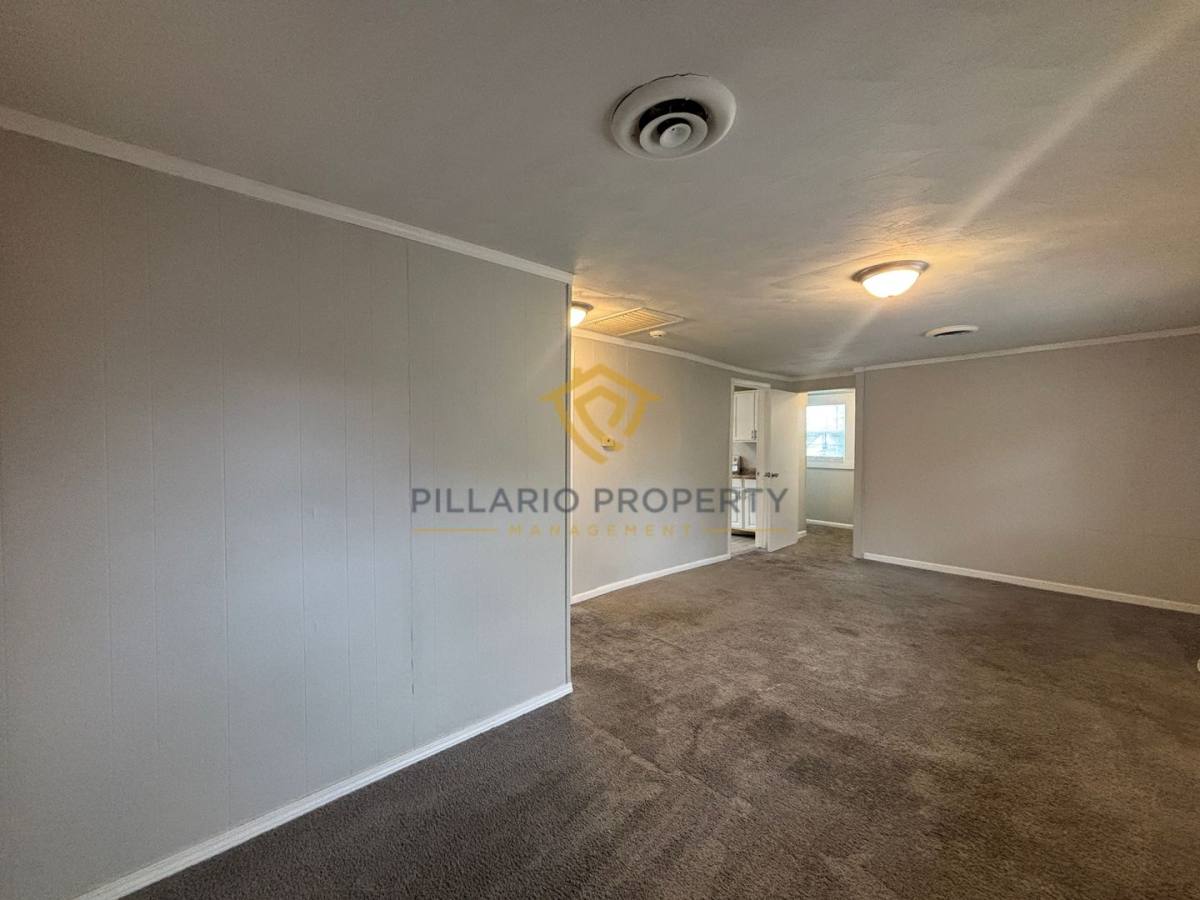 Apartment for rent at 2422 Coyner Ave, Indianapolis, IN 46218
