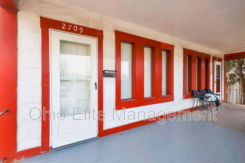 House for rent at 2709 Sullivant Ave, Columbus, OH 43204