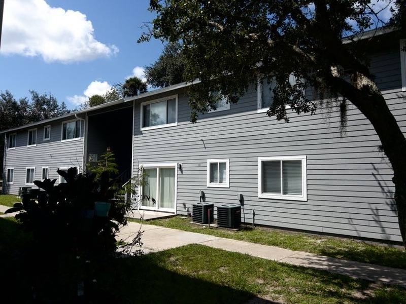 Apartment for rent at 1050 Wayne Ave #14, New Smyrna Beach, FL 32168
