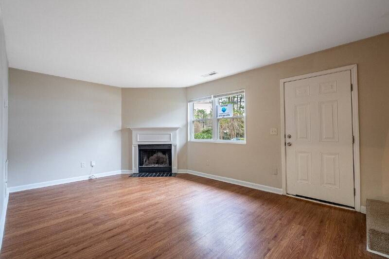 Townhouse for rent at 114 Bentley Parkway #B, Woodstock, GA 30188