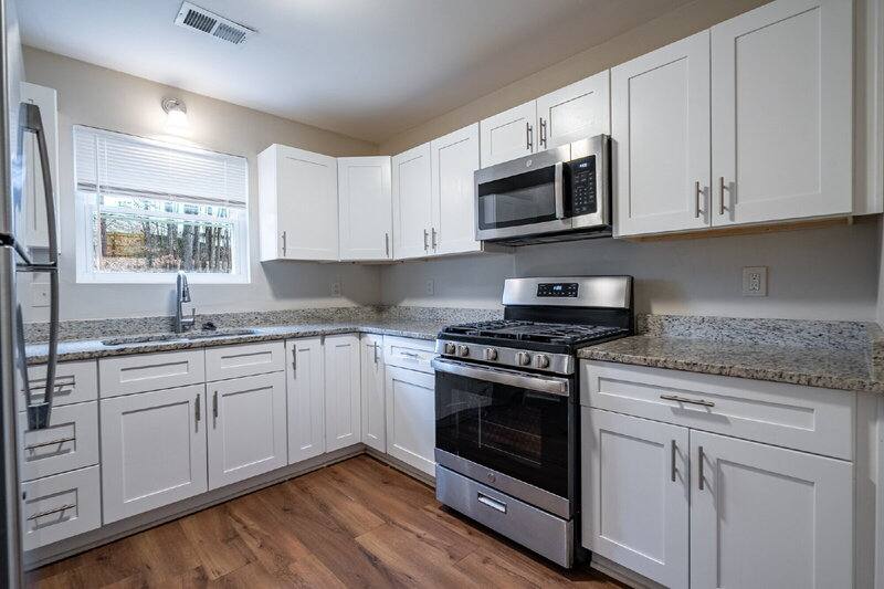 Townhouse for rent at 114 Bentley Parkway #B, Woodstock, GA 30188