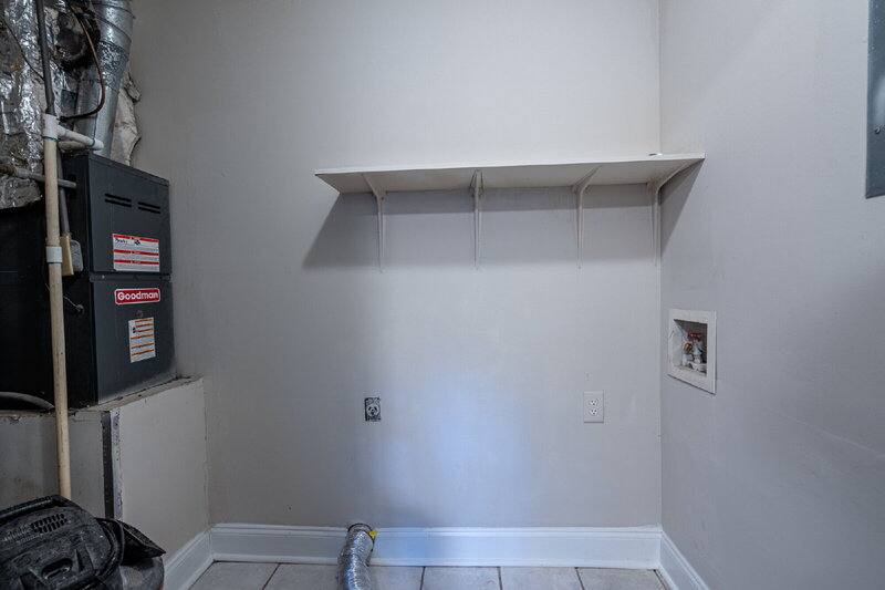 Townhouse for rent at 114 Bentley Parkway #B, Woodstock, GA 30188