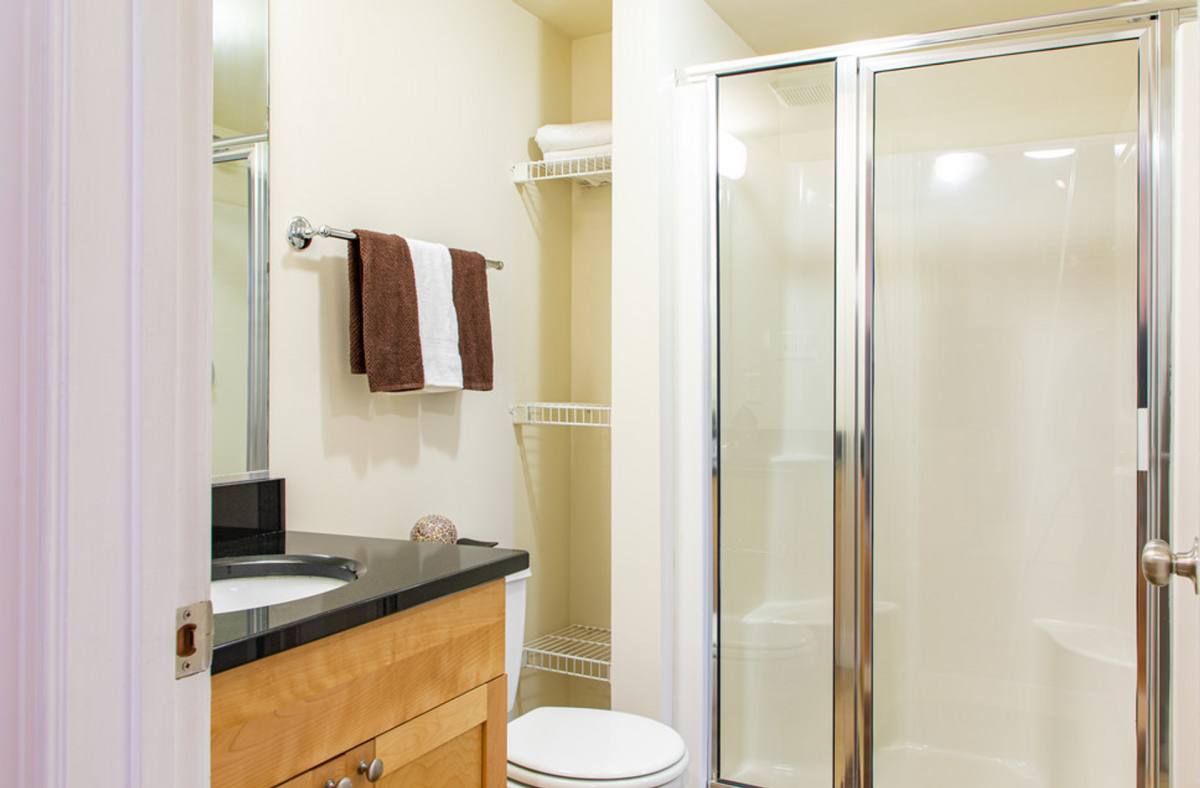 Apartment for rent at 214 N Dunlop St, Petersburg, VA 23803