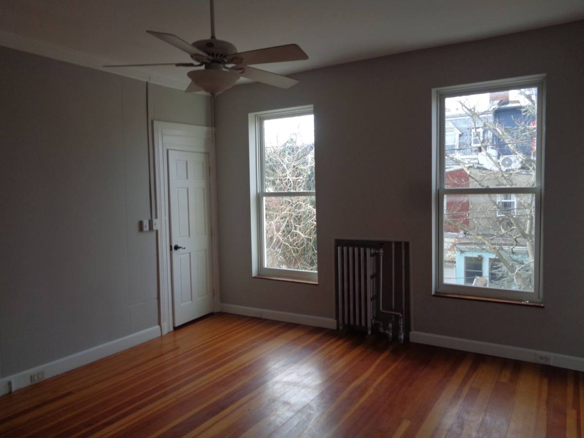 Apartment for rent at 713 W 33rd St, Baltimore, MD 21211