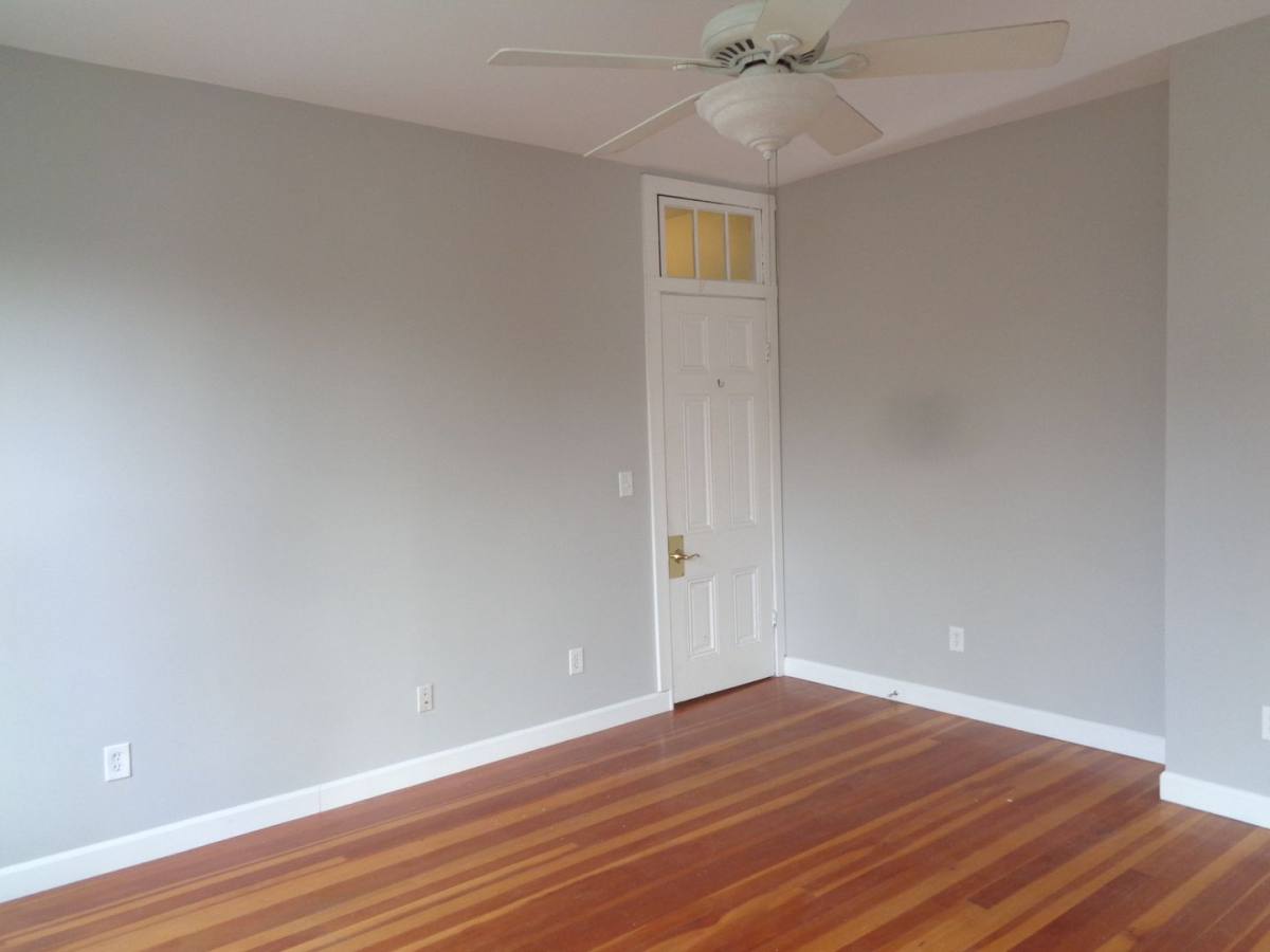 Apartment for rent at 713 W 33rd St, Baltimore, MD 21211