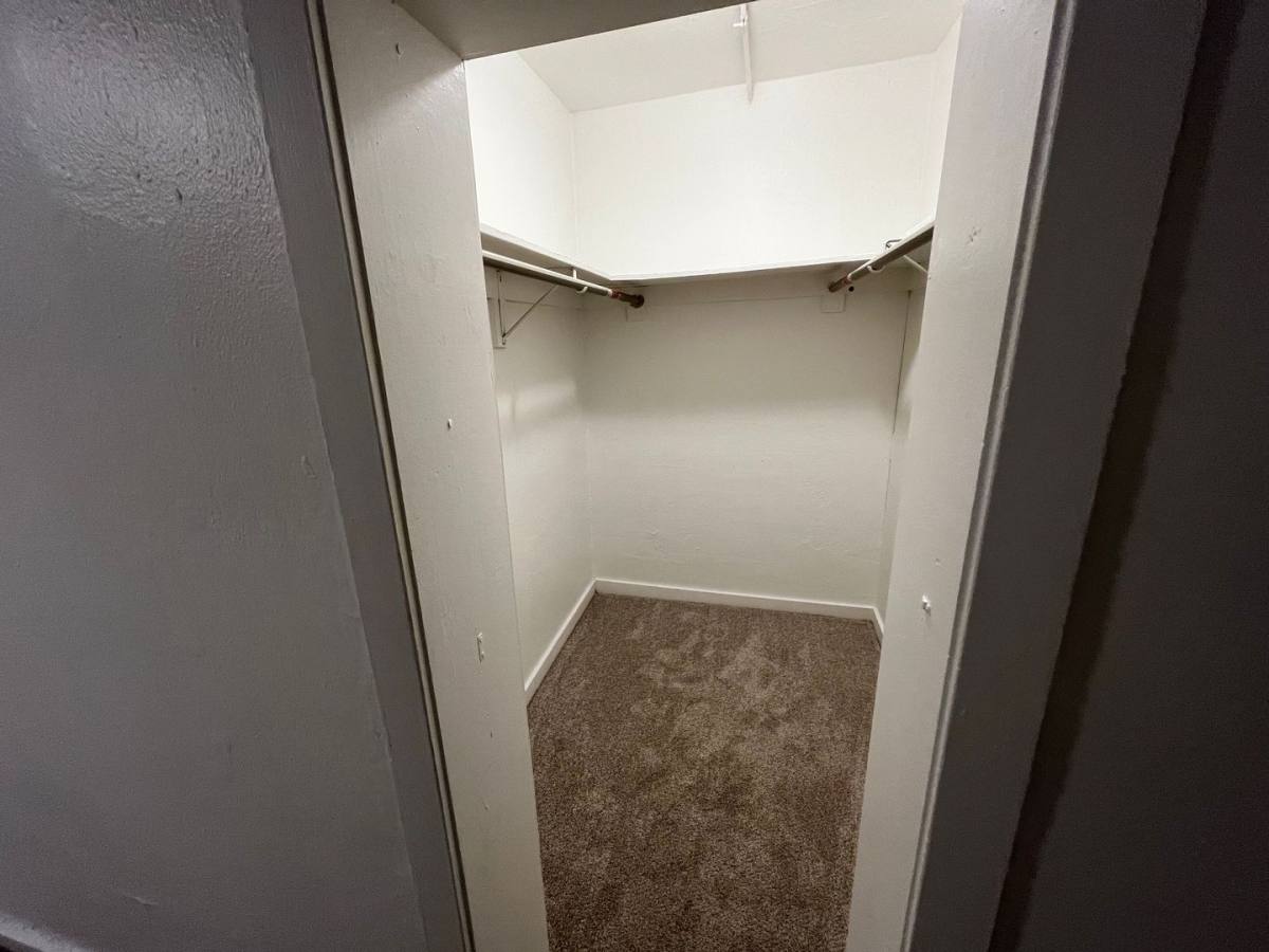 Apartment for rent at 1329 Grand Ave, Saint Paul, MN 55105