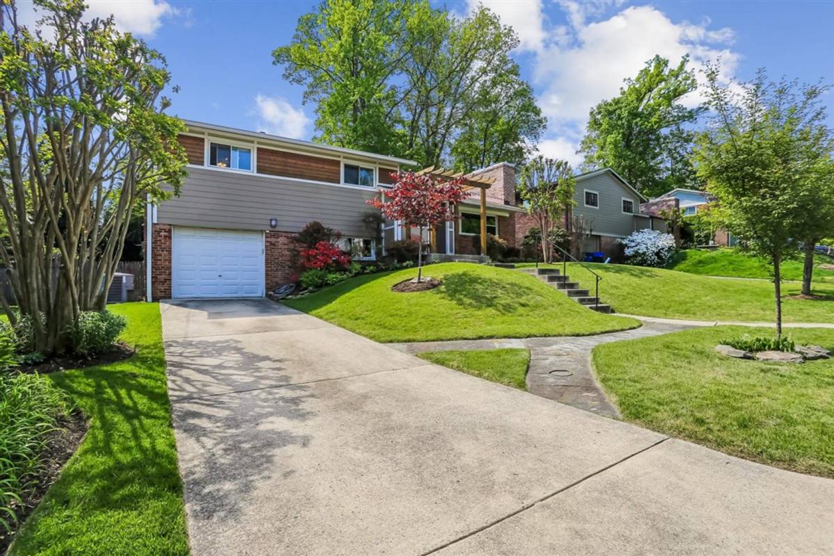House for rent at 6314 Marjory Lane, Bethesda, MD 20817