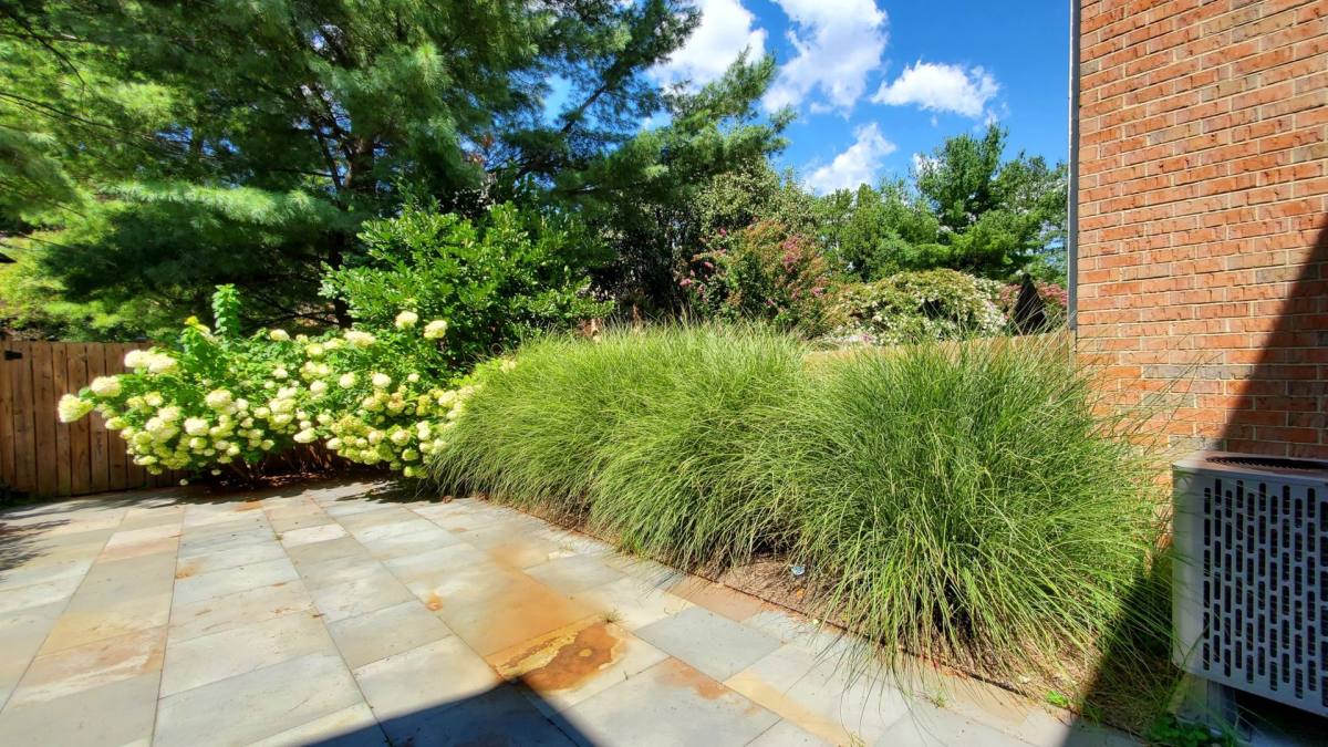 Townhouse for rent at 7526 Heatherton Lane, Potomac, MD 20854