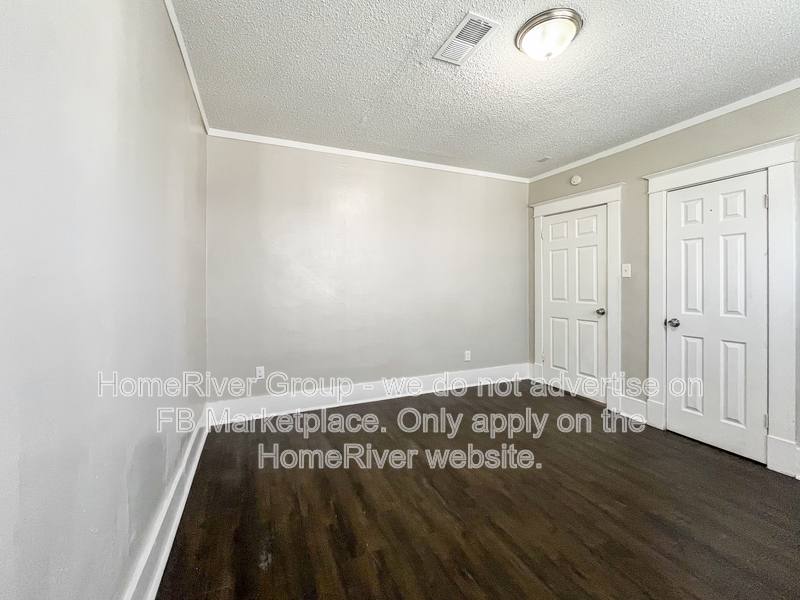 House for rent at 880 N Watkins St, Memphis, TN 38107