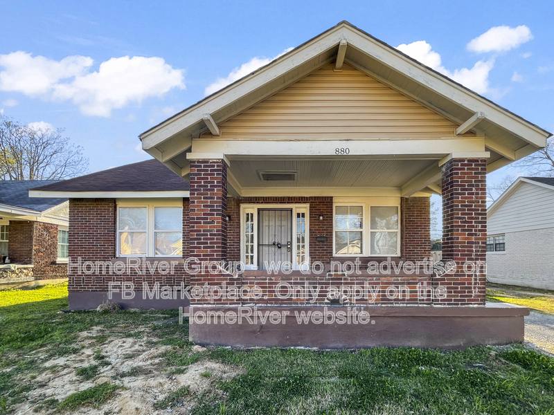 House for rent at 880 N Watkins St, Memphis, TN 38107