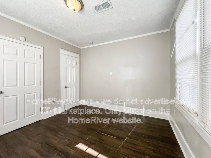 House for rent at 880 N Watkins St, Memphis, TN 38107