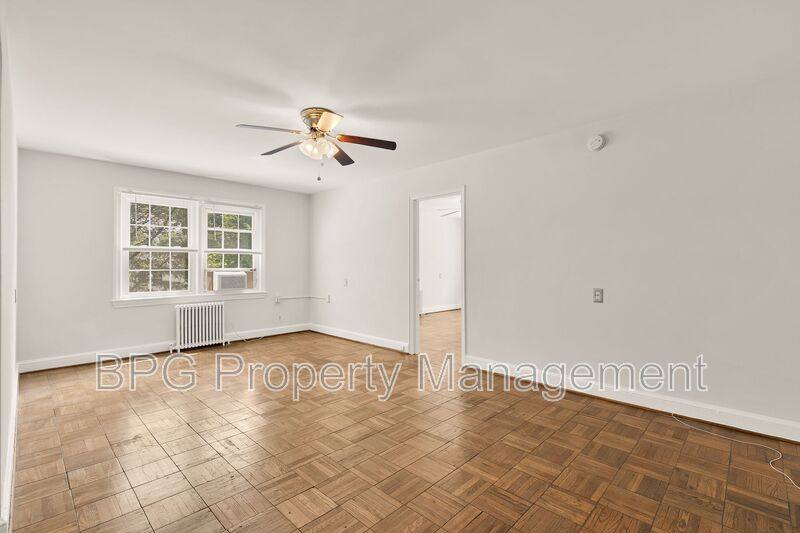 Apartment for rent at 2634 Langston Blvd #403, Arlington, VA 22201
