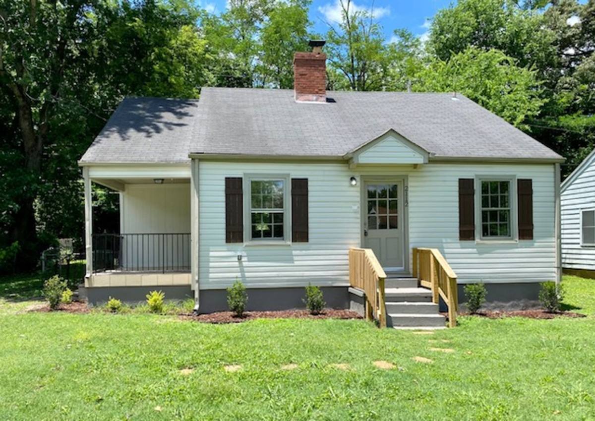House for rent at 2112 Sycamore St SW, Huntsville, AL 35805