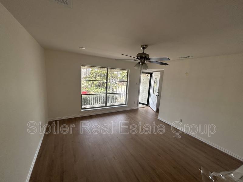House for rent at 3528 Keyridge Dr, Dallas, TX 75241