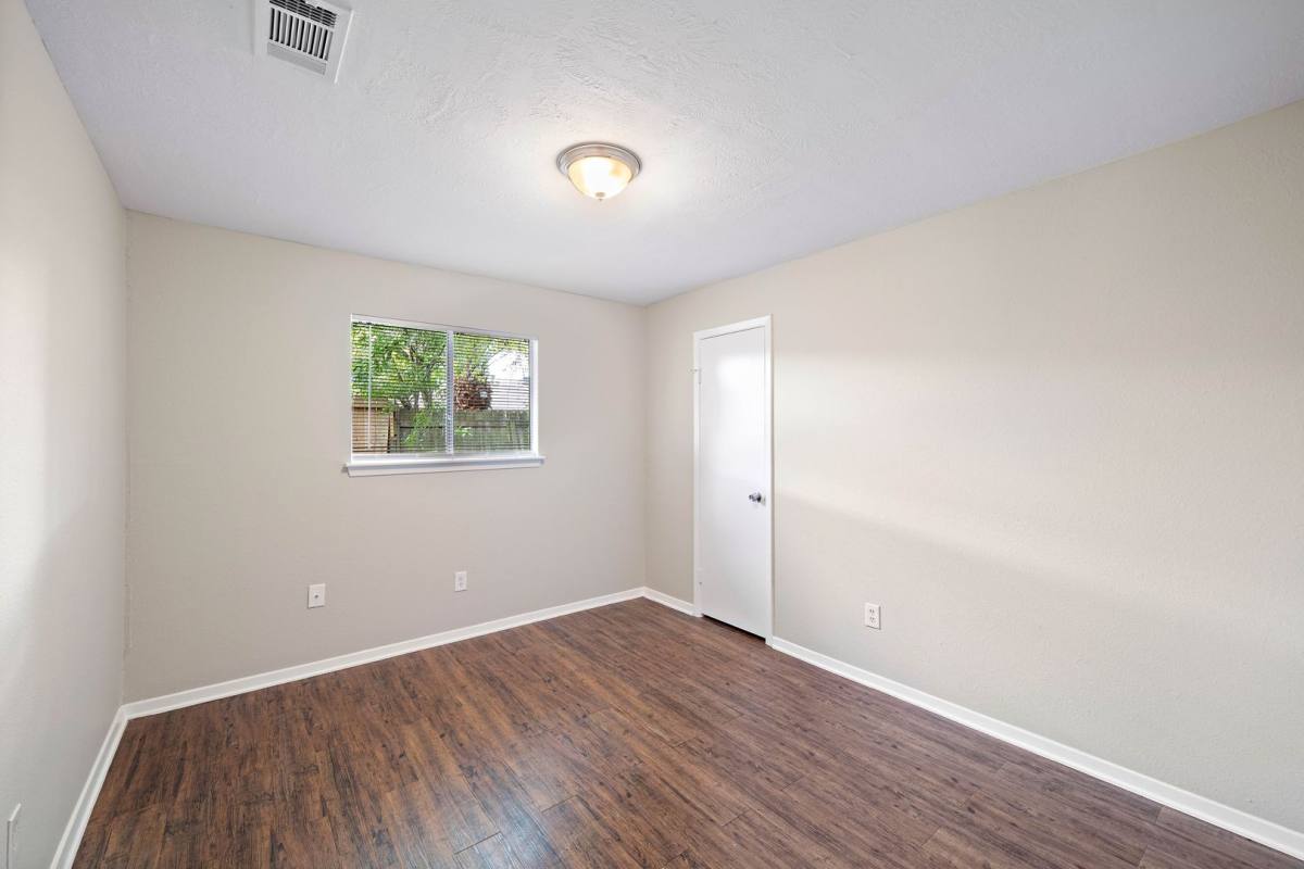 House for rent at 3307 Scotch Moss Lane, La Porte, TX 77571