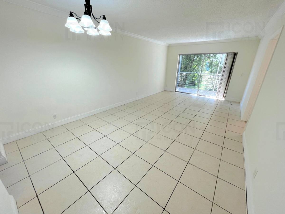 Condo for rent at 8450 Lagos De Campo Blvd, Fort Lauderdale, FL 33321