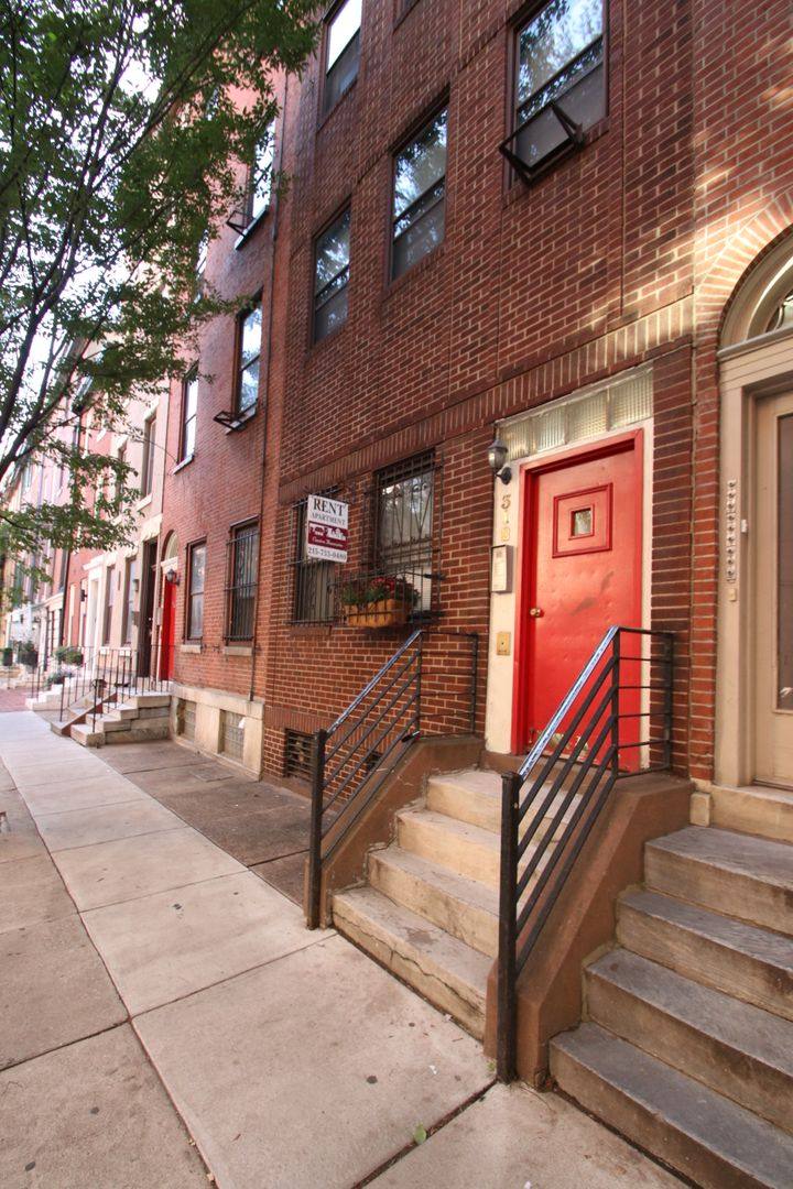 Apartment for rent at 318 S 15th St, Philadelphia, PA 19102