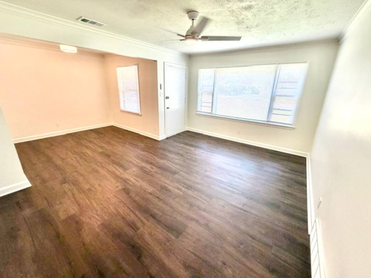 House for rent at 4499 E Dearing Rd, Memphis, TN 38117