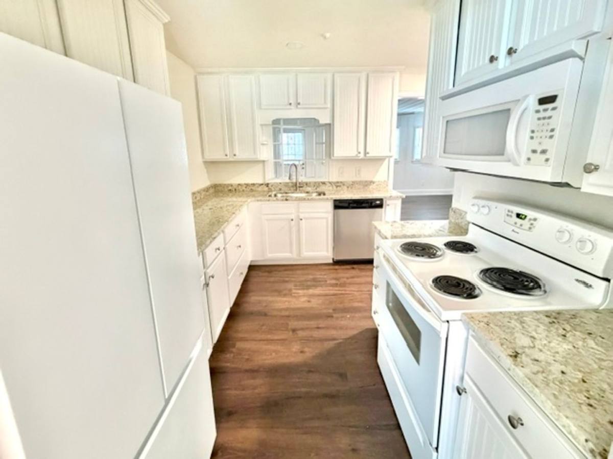 House for rent at 4499 E Dearing Rd, Memphis, TN 38117