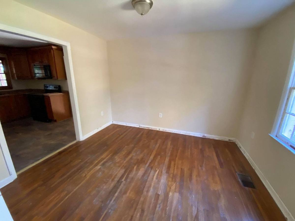 House for rent at 180 W Grantville Rd, Grantville, GA 30220