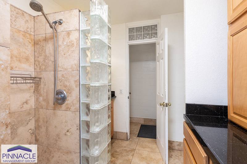 Apartment for rent at 240 Liliuokalani Ave #401, Honolulu, HI 96815